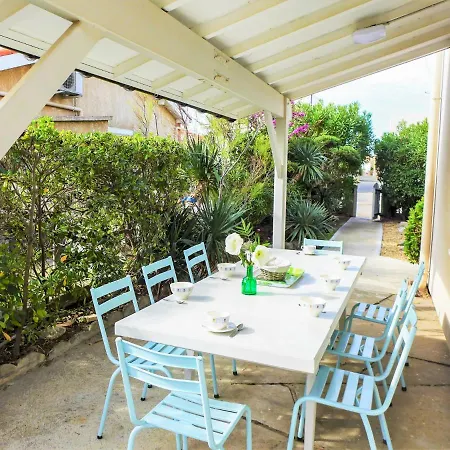 Ferienhaus Les Vives By Interhome