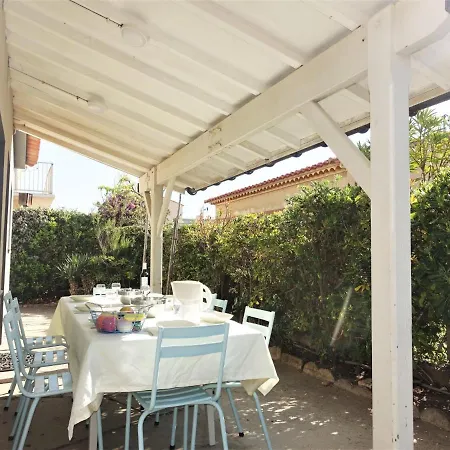Les Vives By Interhome *